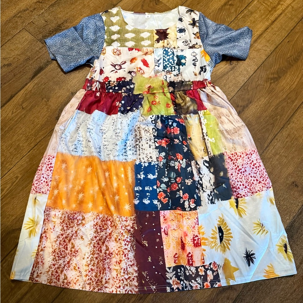 Colorful Patchwork Dress - Picture 3 of 3
